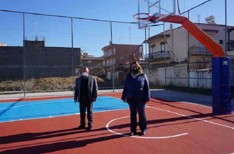 Νέος αθλητικός εξοπλισμός σε όλους τους υπαίθριους και κλειστούς χώρους από τον Δήμο Κομοτηνής