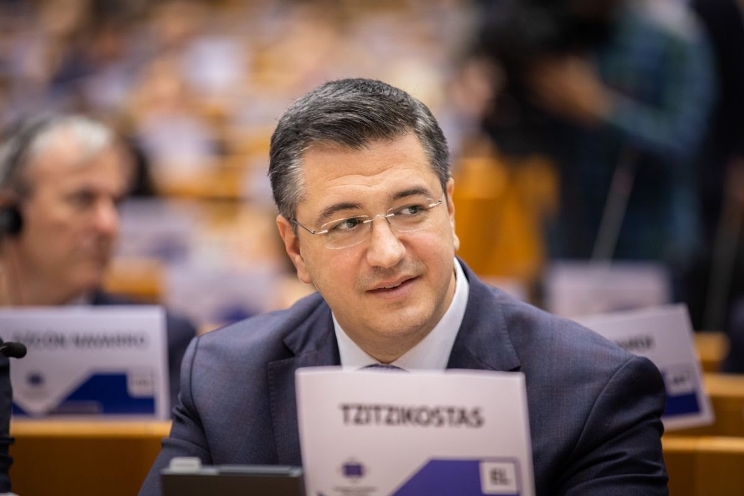 Ο  Τζιτζικώστας υπέγραψε την απόφαση για τη συνέχιση λειτουργίας των 24 ΤΟΜΥ της Κεντρικής Μακεδονίας