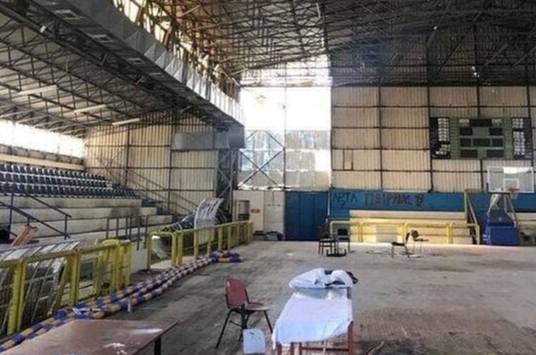 Ανακατασκευάζεται το κλειστό γήπεδο «Π. Καπαγέρωφ» στον Πειραιά το οποίο  με χρηματοδότηση από την  Περιφέρεια Αττικής 8.5 εκ. ευρώ